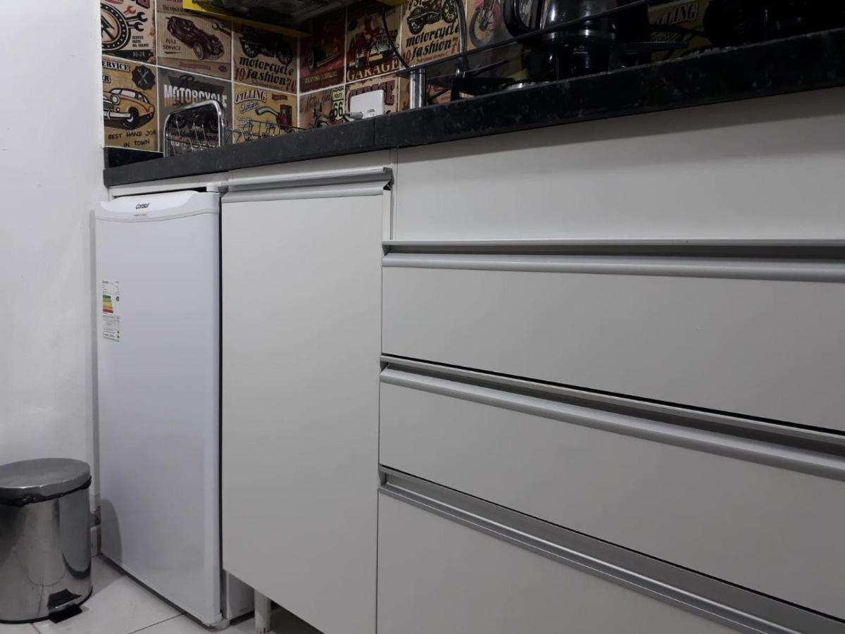 Studio Central Proximo A Faculdade E Rodoviaria 库里提巴 外观 照片